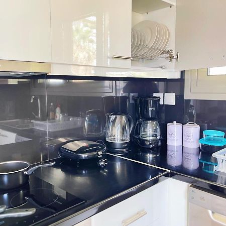 Wsd Luxury Bright 2Bd Apt With Sea View Balcony Athén Kültér fotó